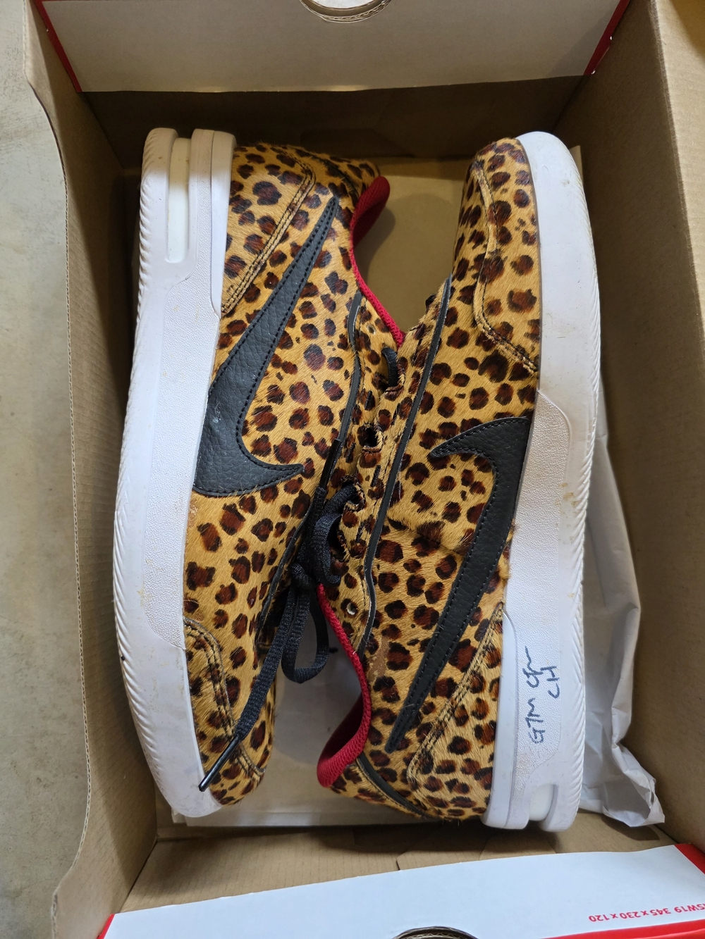 Nike Wmns Air Vapor Wing Premium 'Leopard' Sz 9 SAMPLE